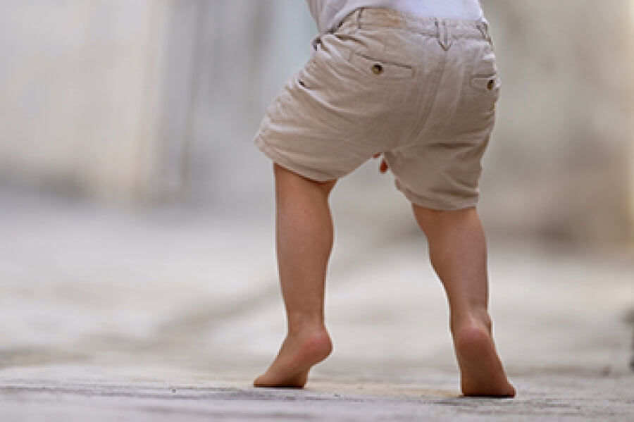 facts-about-children-walking-on-tiptoe